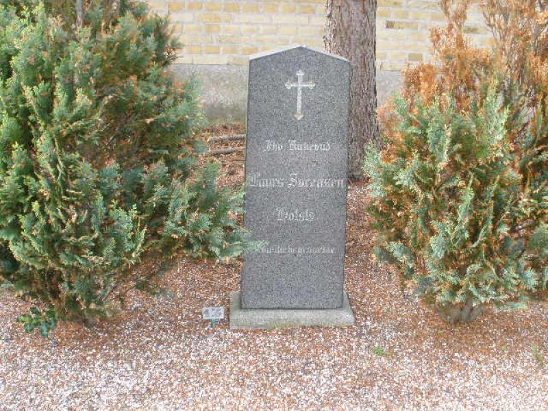 Laurs Soerensen Mols's familiegravsted.JPG